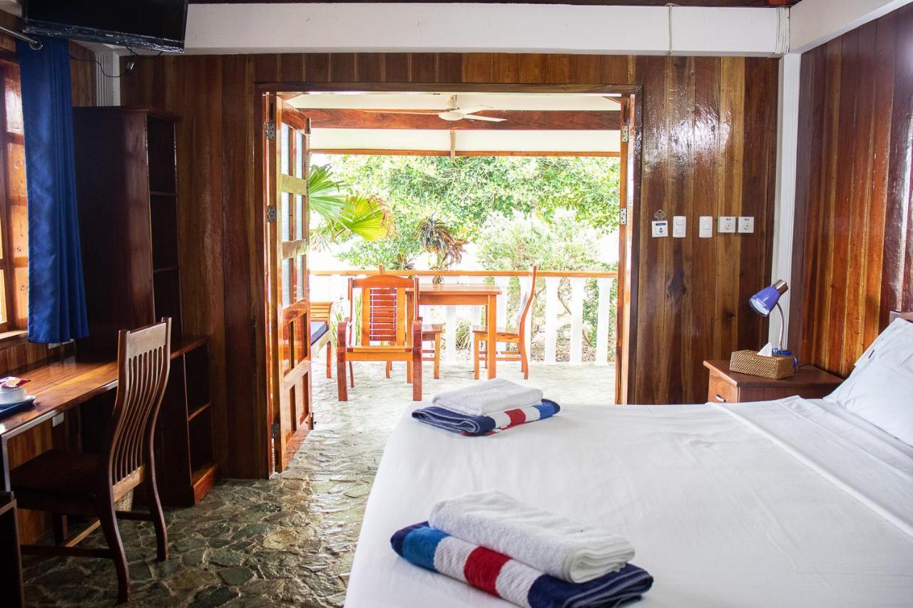 Rainbow Bay Beach & Dive Resort シキホール エクステリア 写真