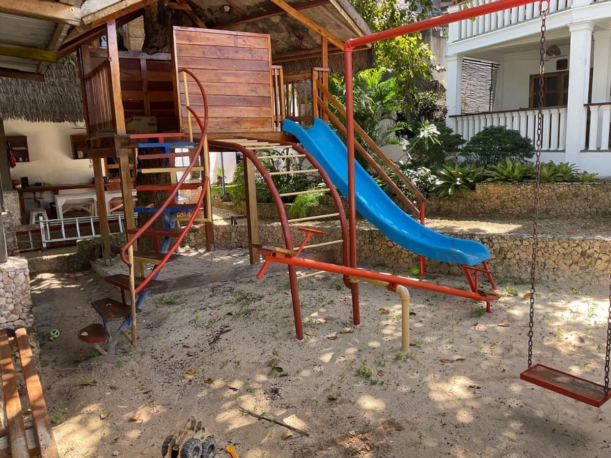 Rainbow Bay Beach & Dive Resort シキホール エクステリア 写真